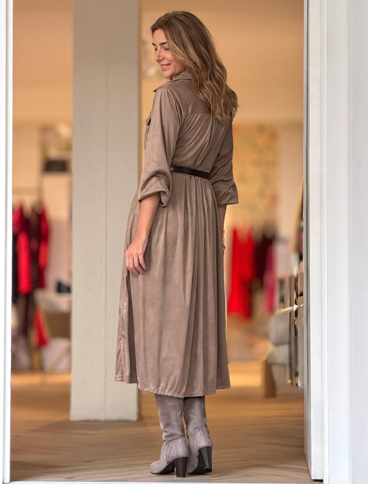 Vestido camisero visón