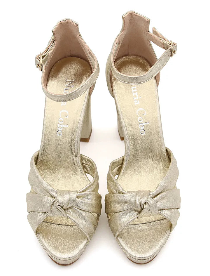 Sandalia Cata Chic Oro ÚLTIMO 39-40