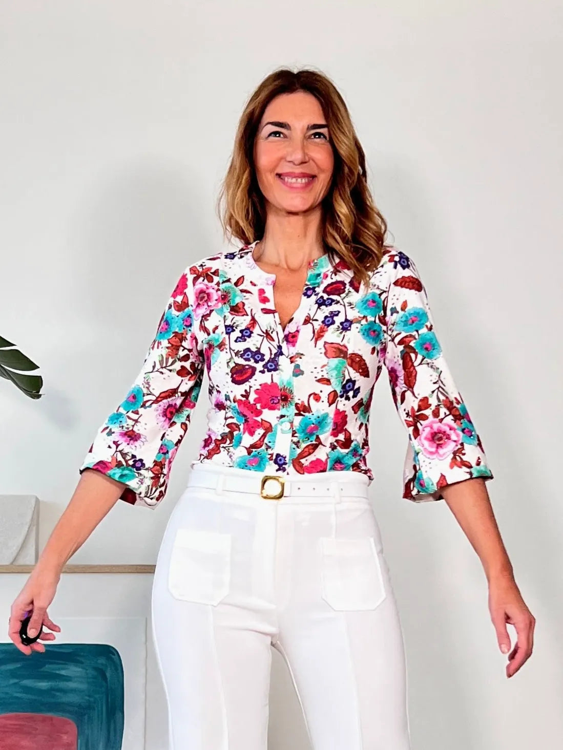 Camisa elástica floreal preciosa