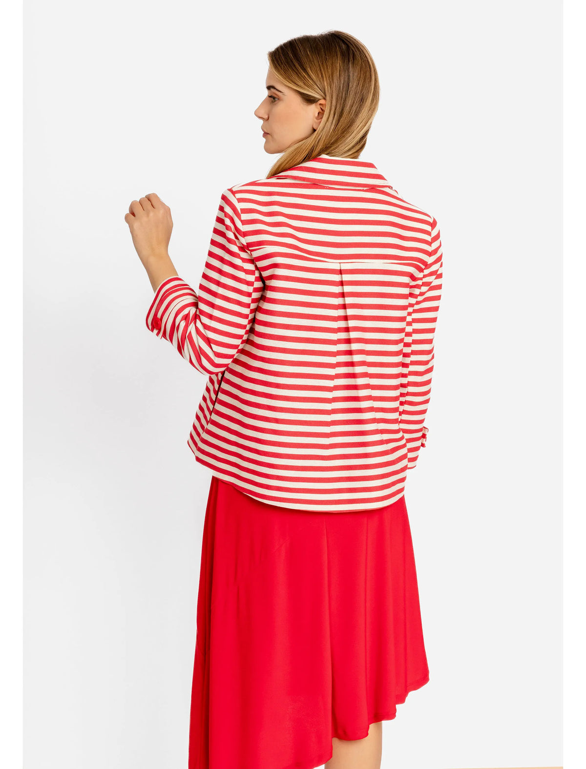 Chaqueta superbonita rayas rojas