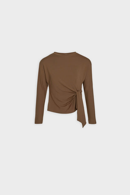Cuerpo lazada