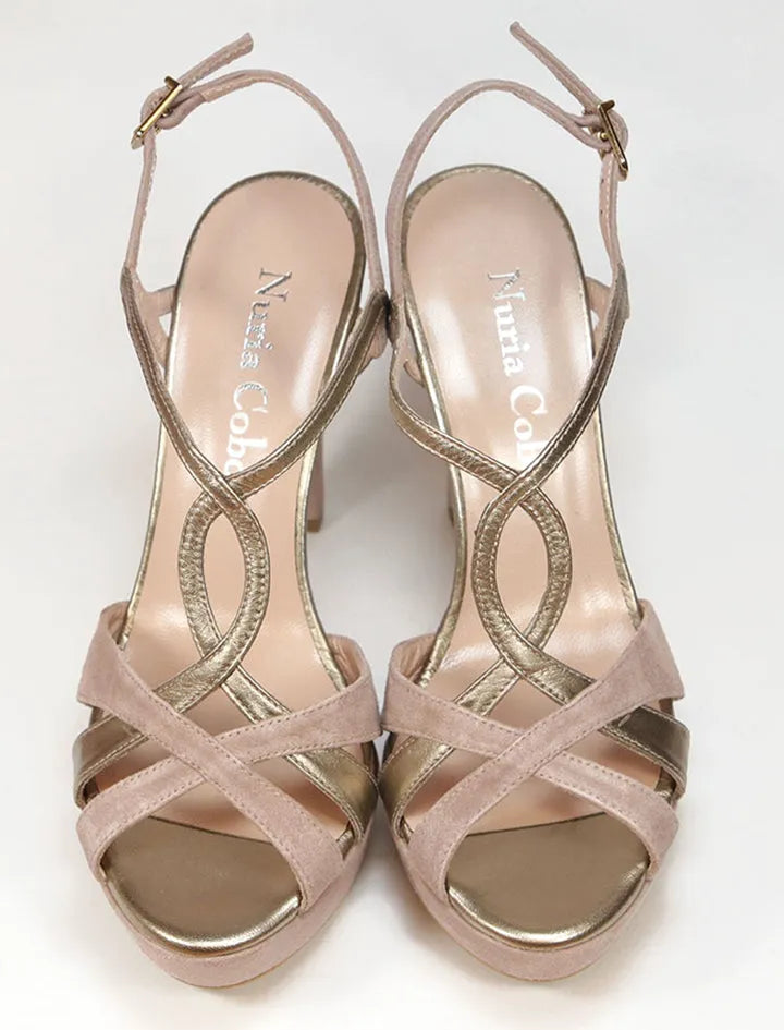 Esmeralda nude oro