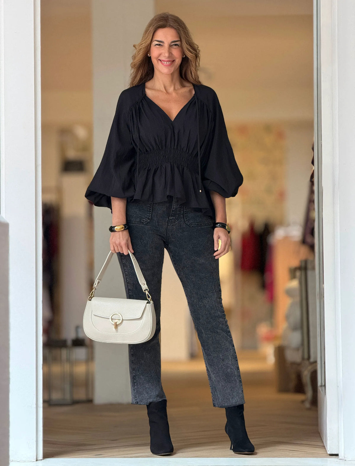 Blusa negra ideal