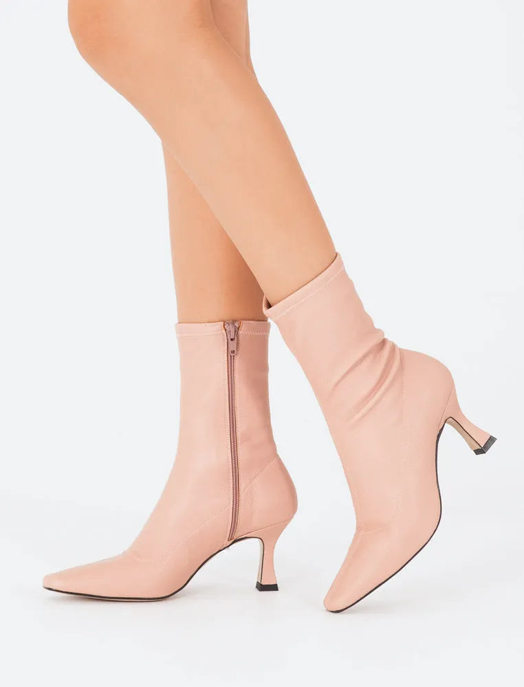 Botín Poppy Nude