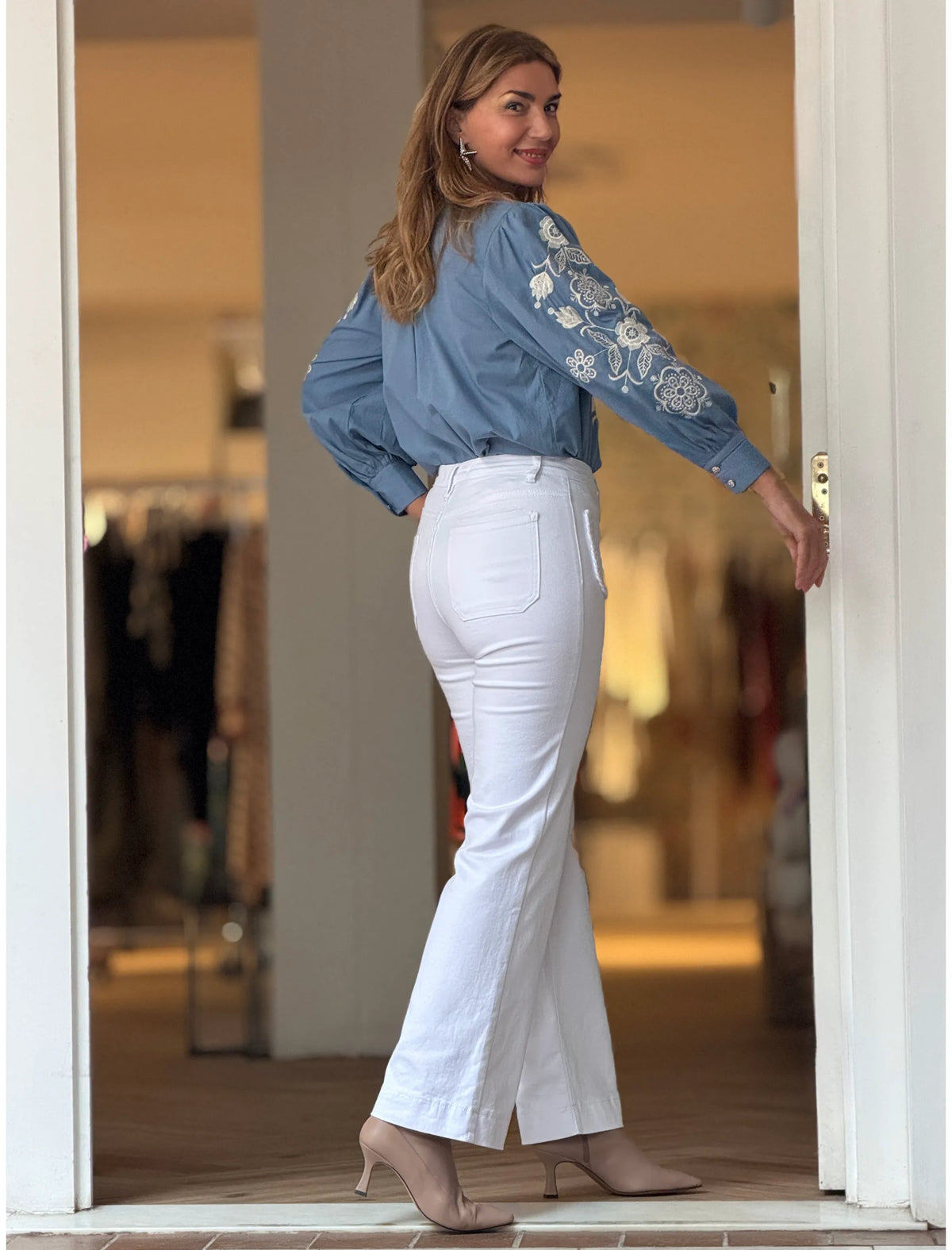 Pantalón vaquero bolsillos trenzados Blanco