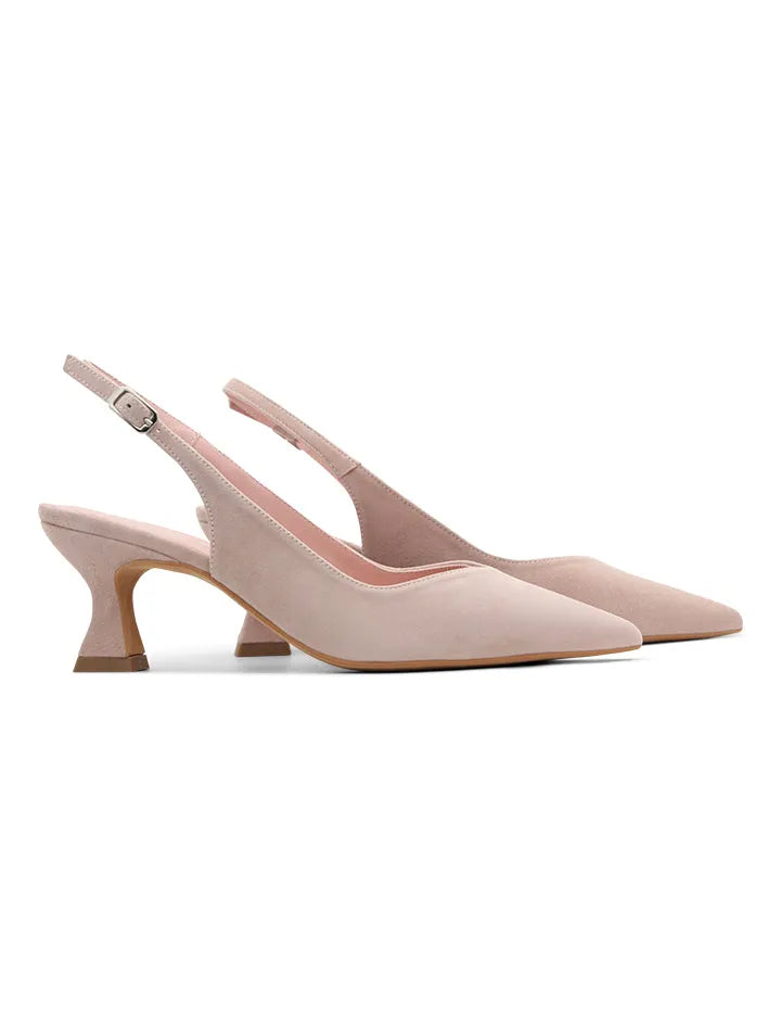 Zapato de salón favorecedor nude