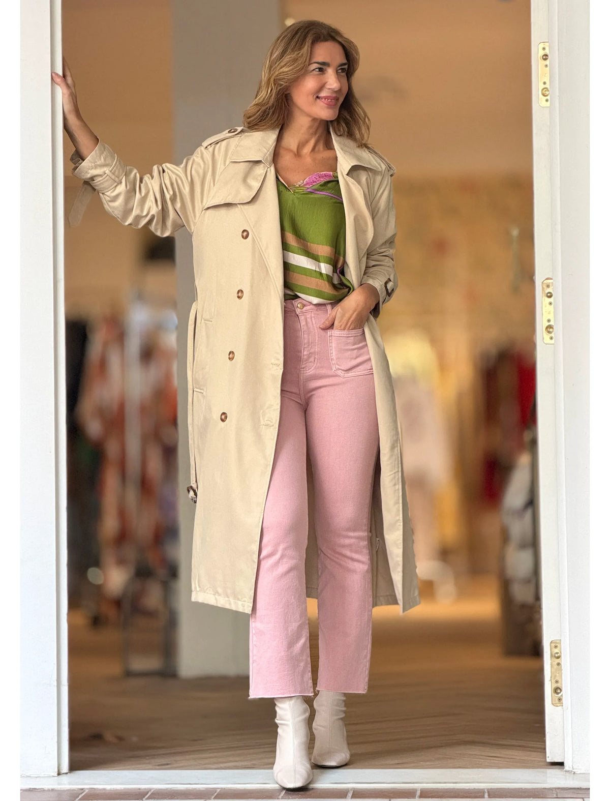 Pantalón vaquero rosa elástico