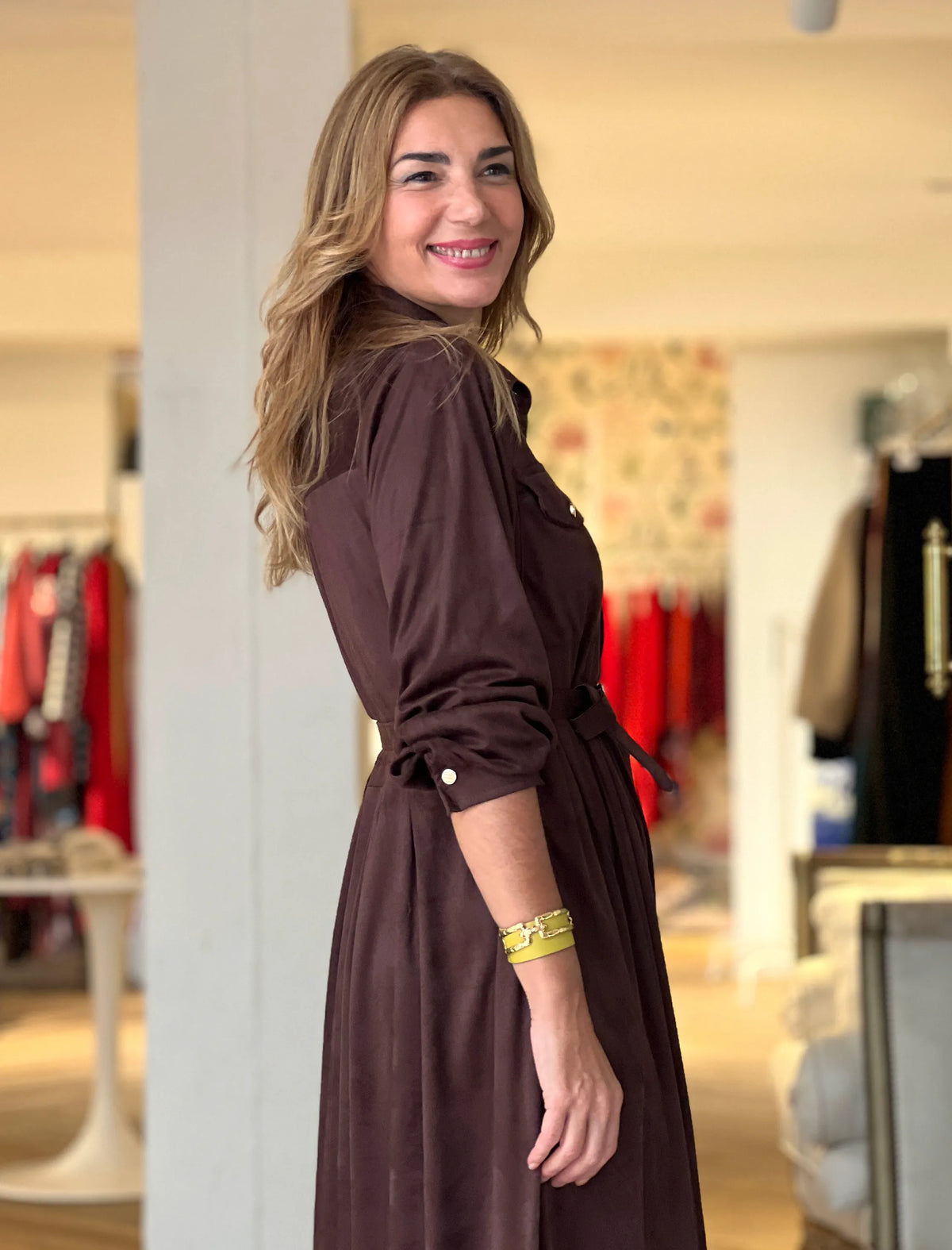 Vestido camisero marrón chocolate