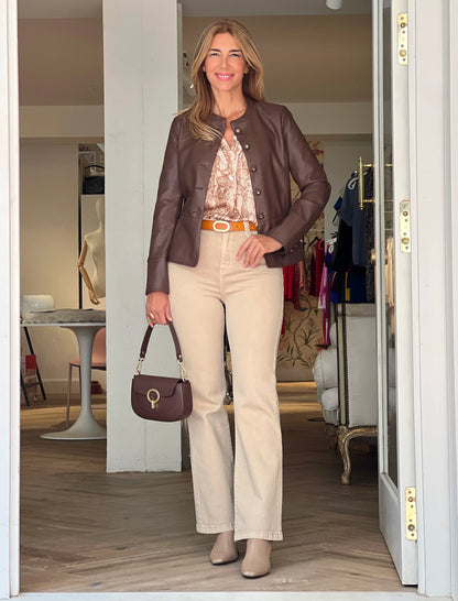 Chaqueta muy chic choco