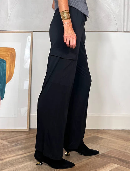 Pantalón cargo perfecto negro