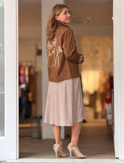 Chaqueta palmeras bordadas camel