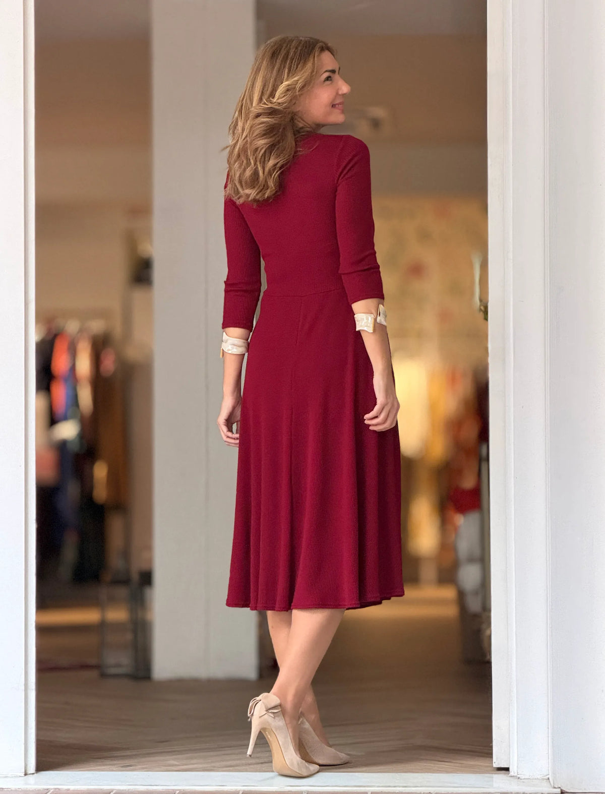 Vestido fondo de armario suave burdeos