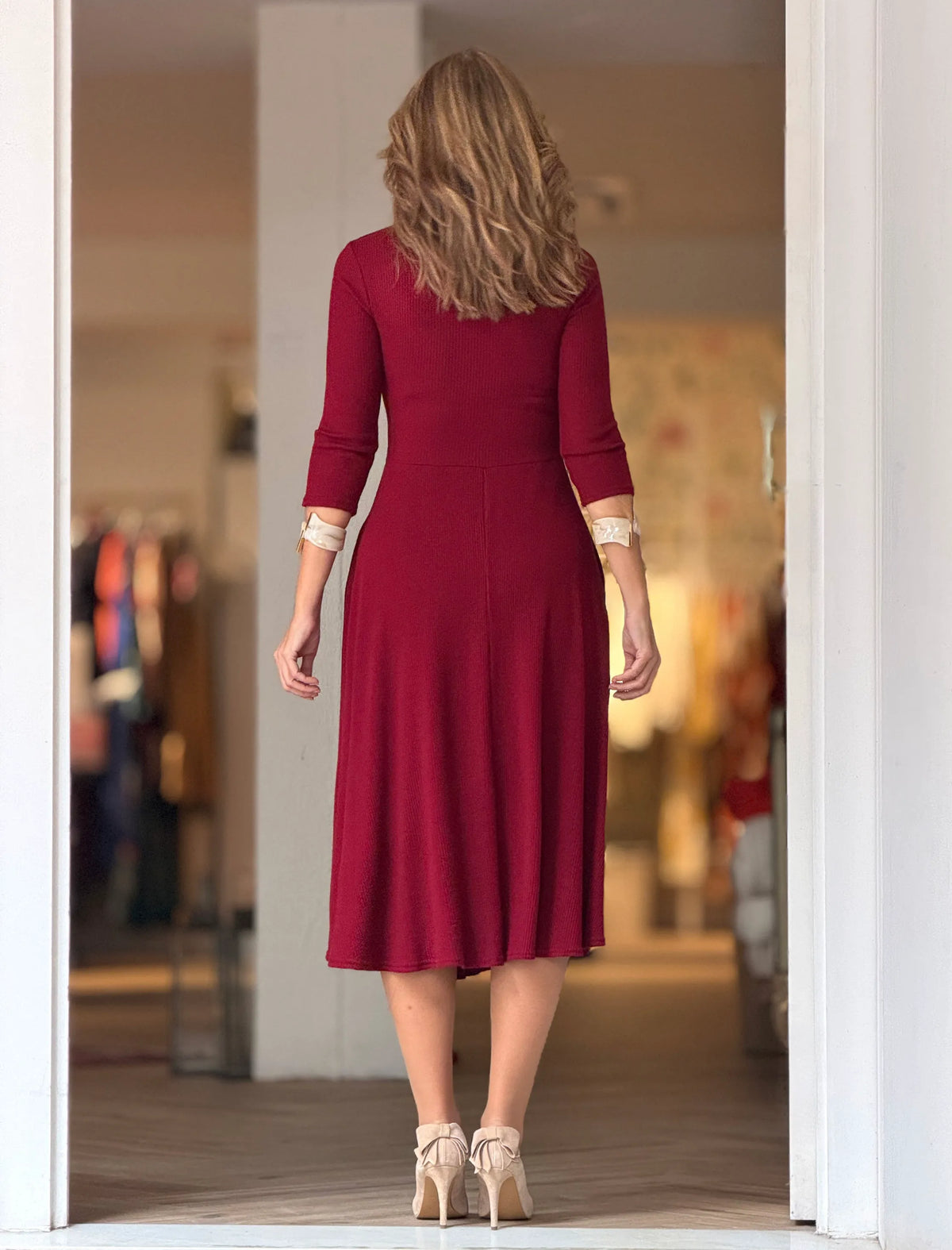 Vestido fondo de armario suave burdeos