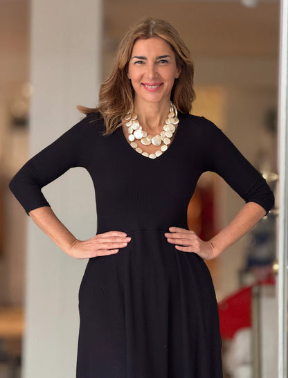 Vestido fondo de armario suave negro