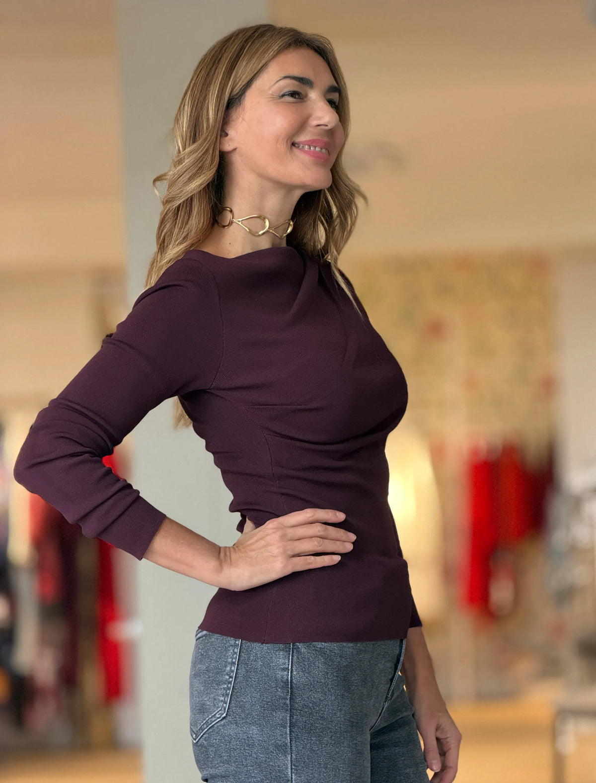 Jersey burdeos pliegues chic