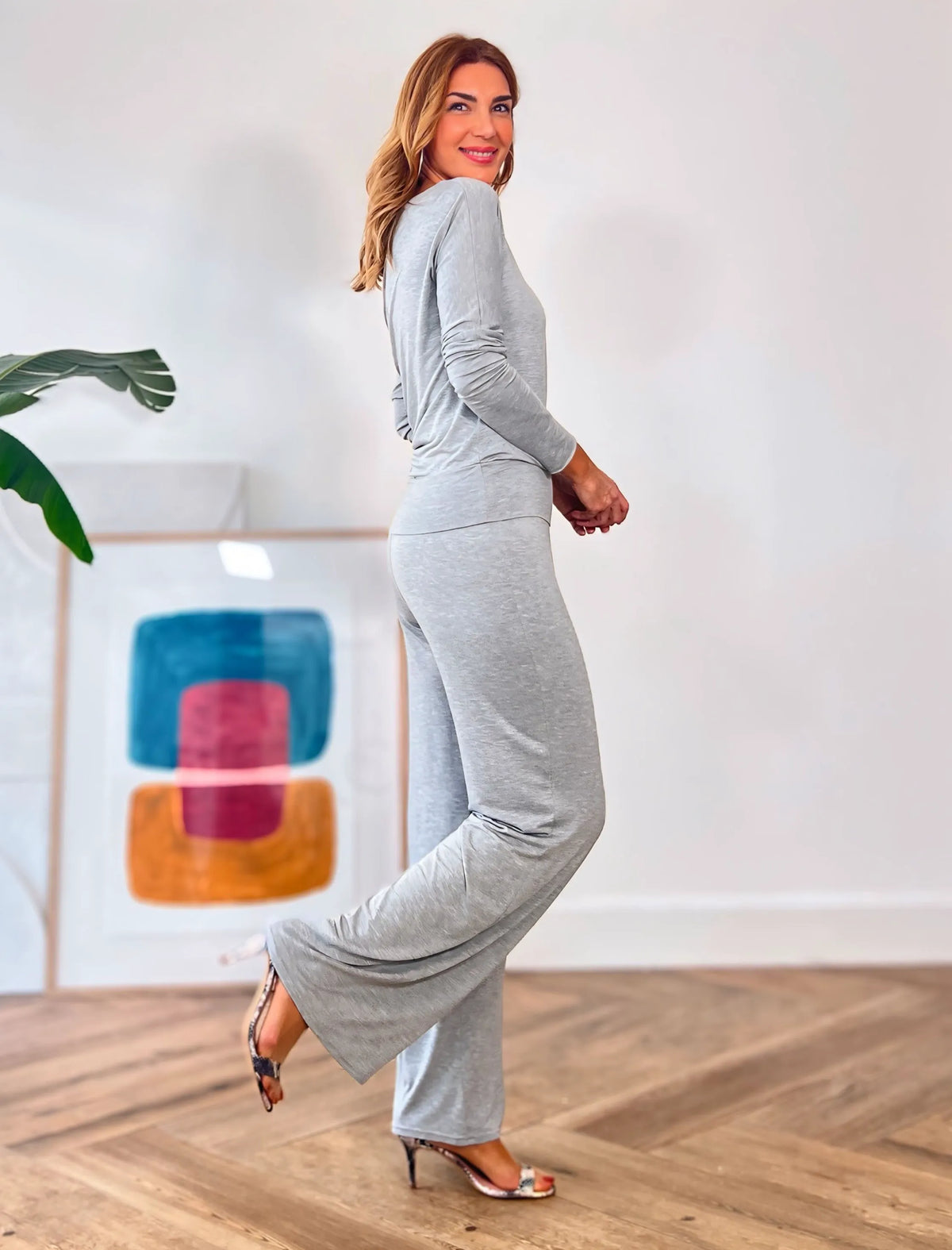 Pantalón soft de viscosa gris