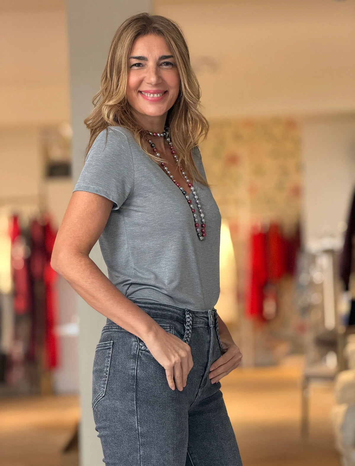 Camiseta fondo chic gris