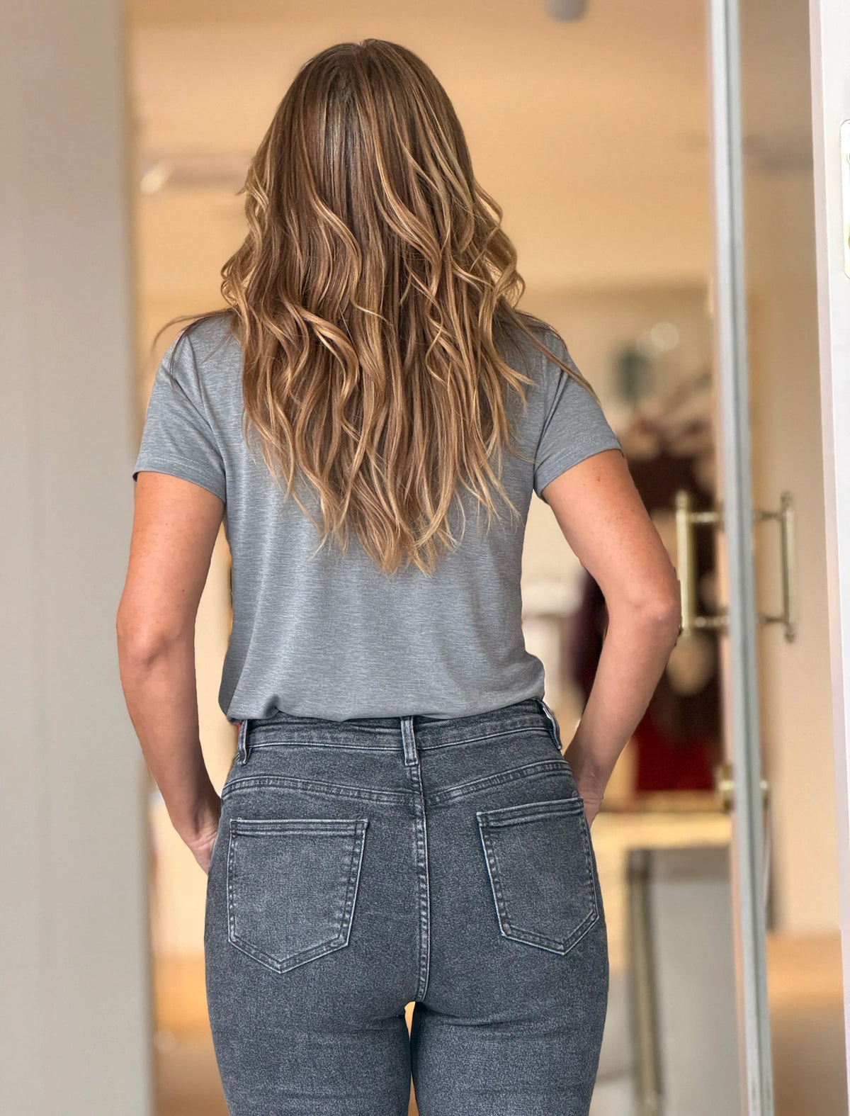 Camiseta fondo chic gris
