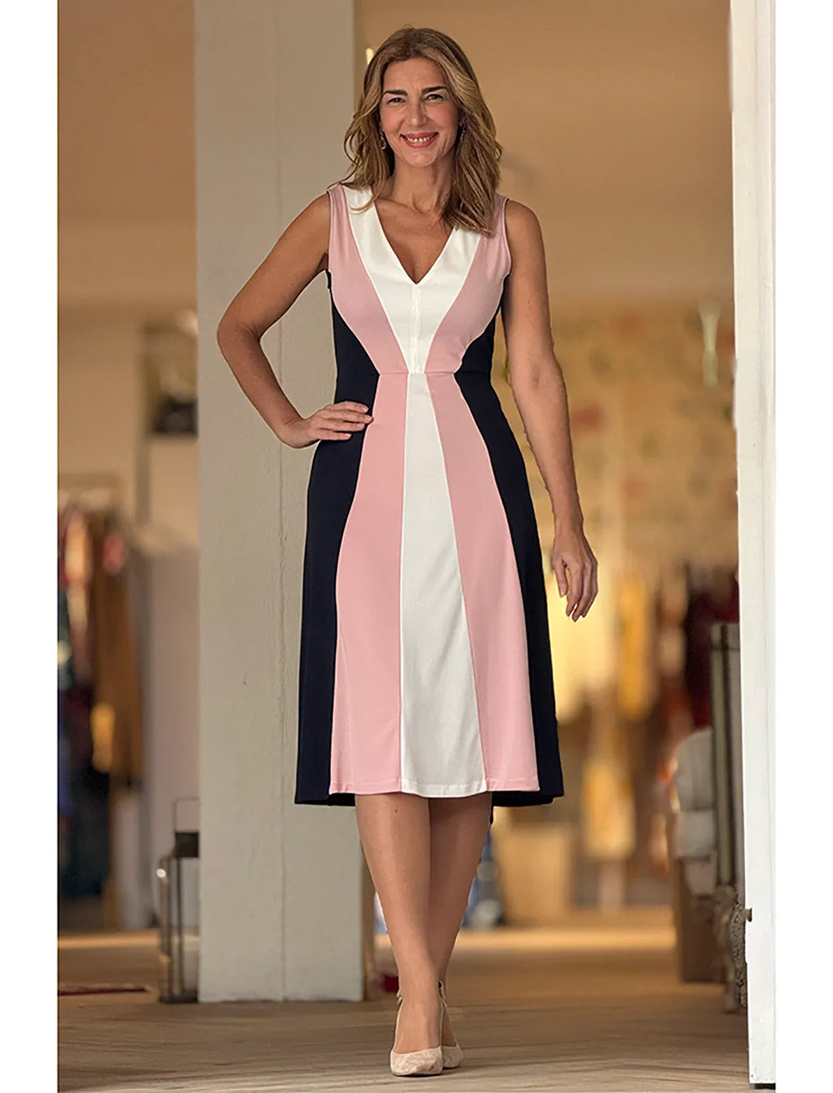 Vestido midi favorecedor Carolina
