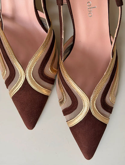 Zapato mujer marron tacón medio muy chic rejilla