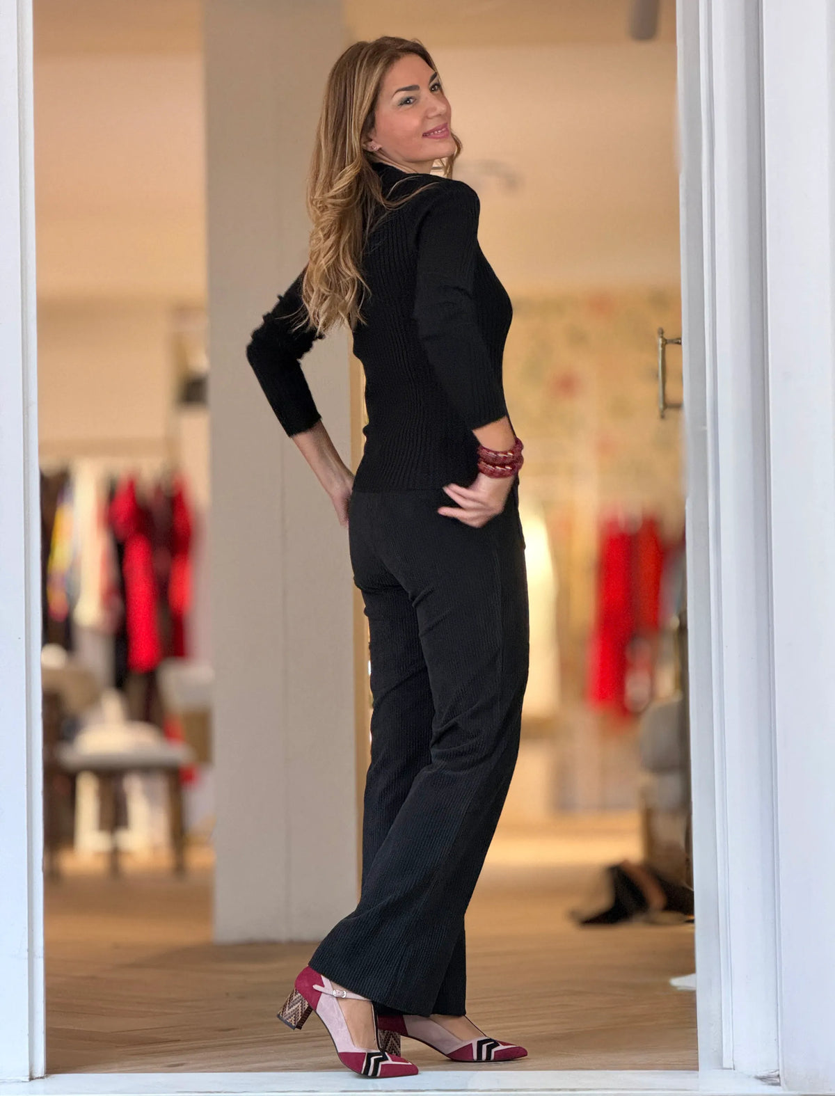Pantalón de pana mujer ideal negro