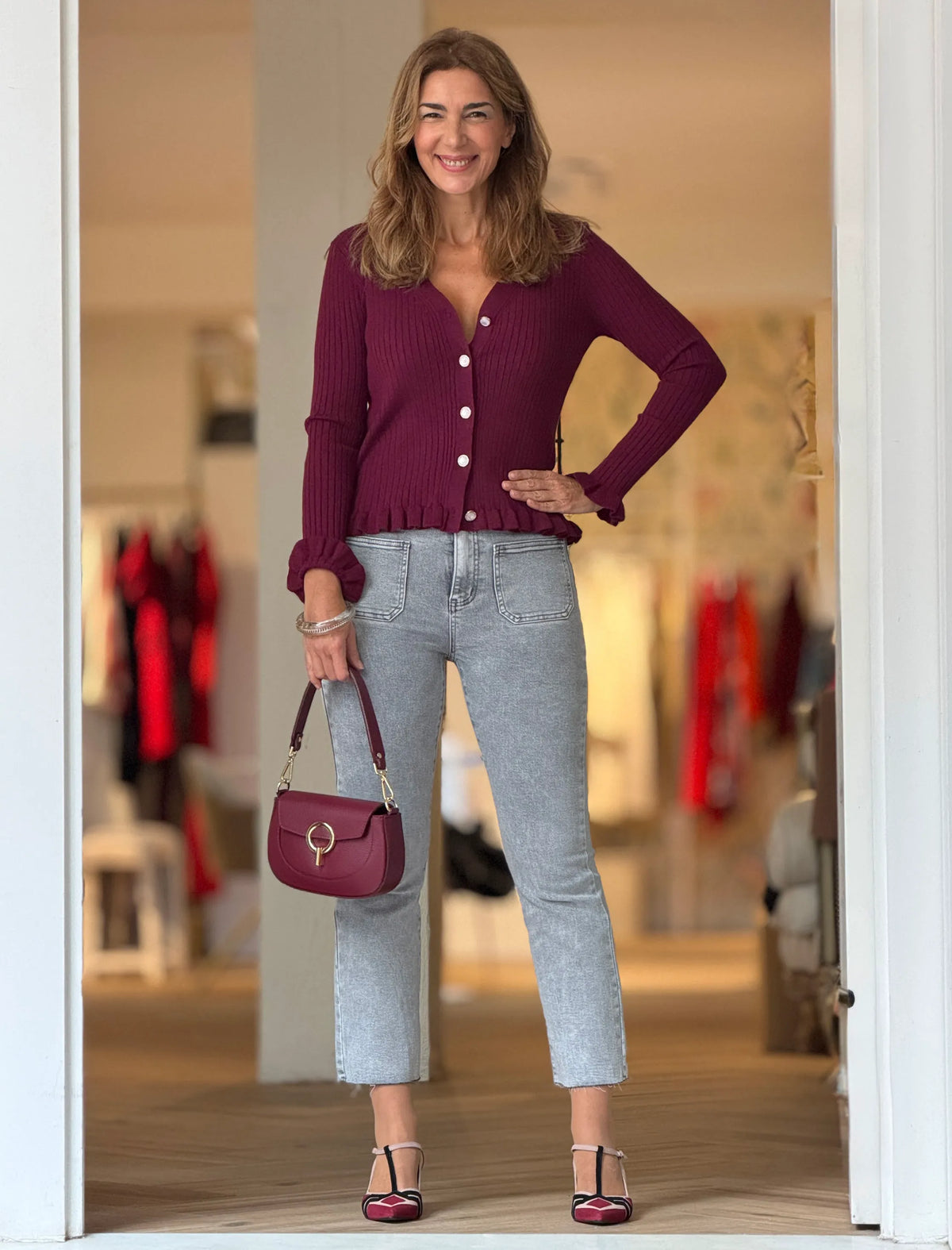 Rebeca burdeos botones chic