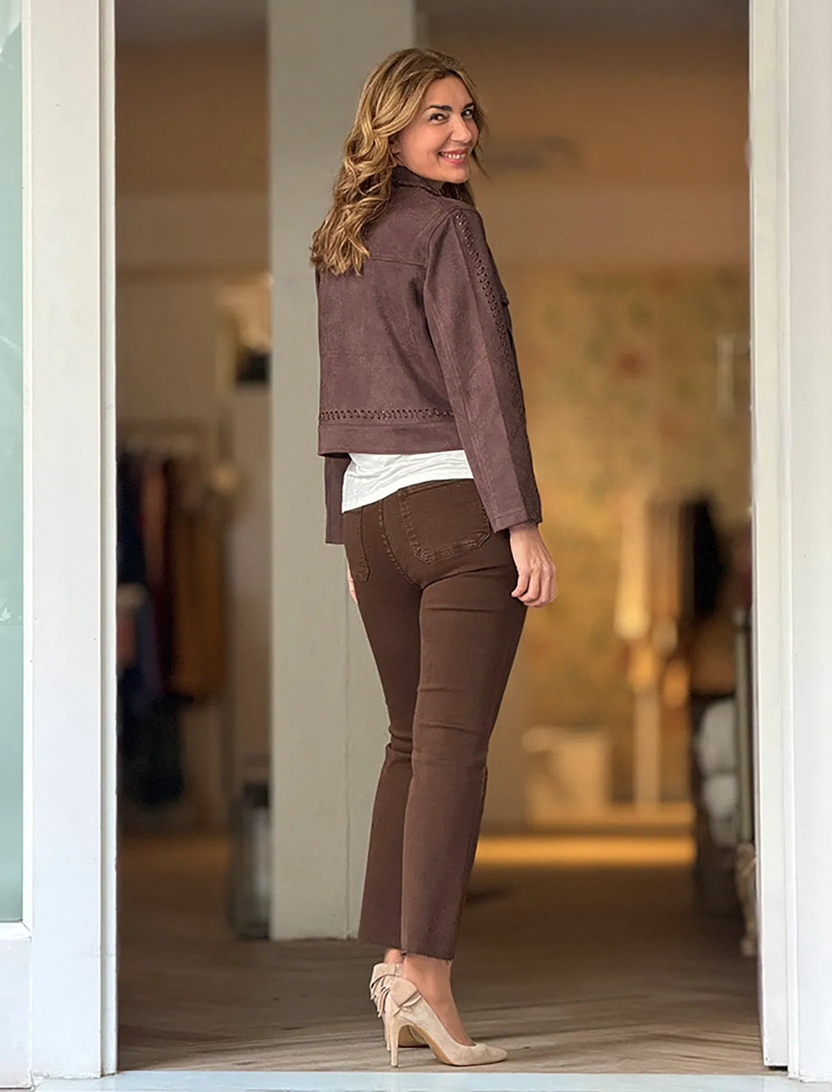 Chaqueta corta ideal de mujer marrón chocolate