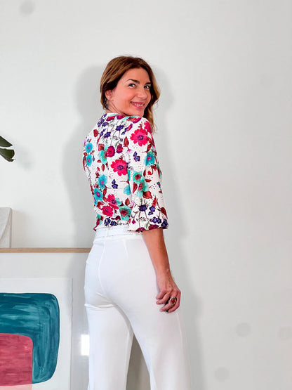 Camisa elástica floreal preciosa