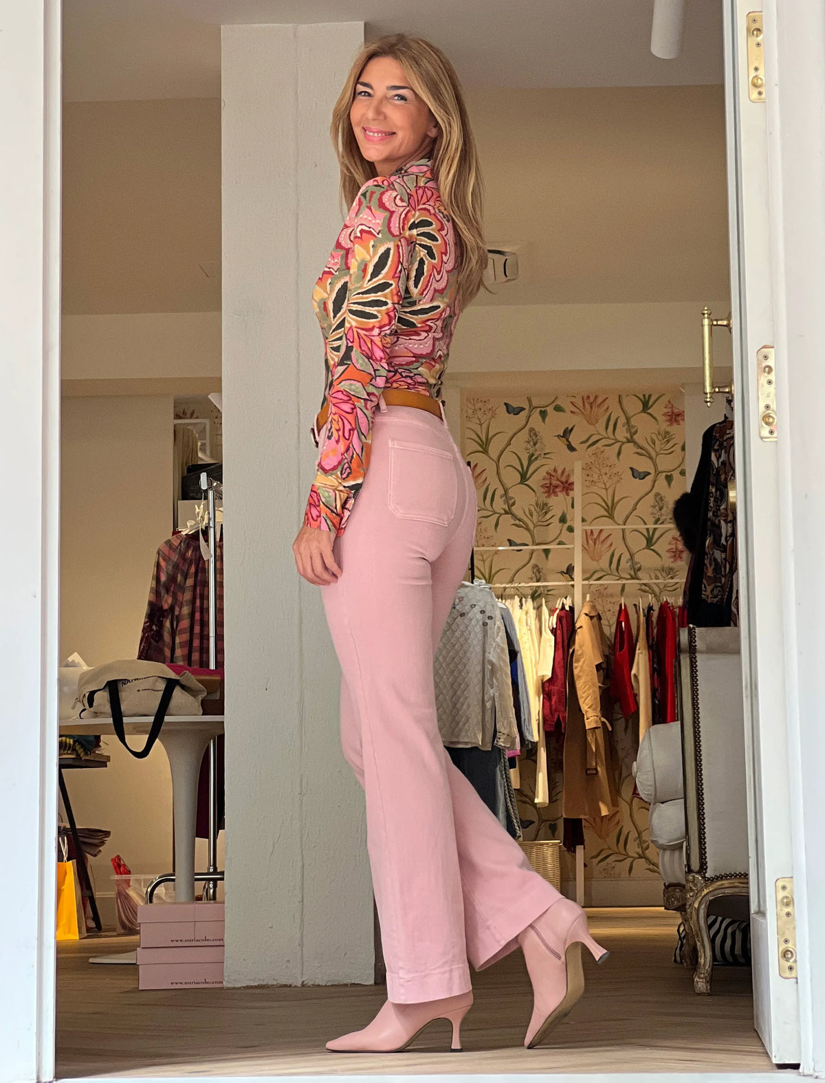 Pantalón vaquero bolsillos trenzados Rosa Nude