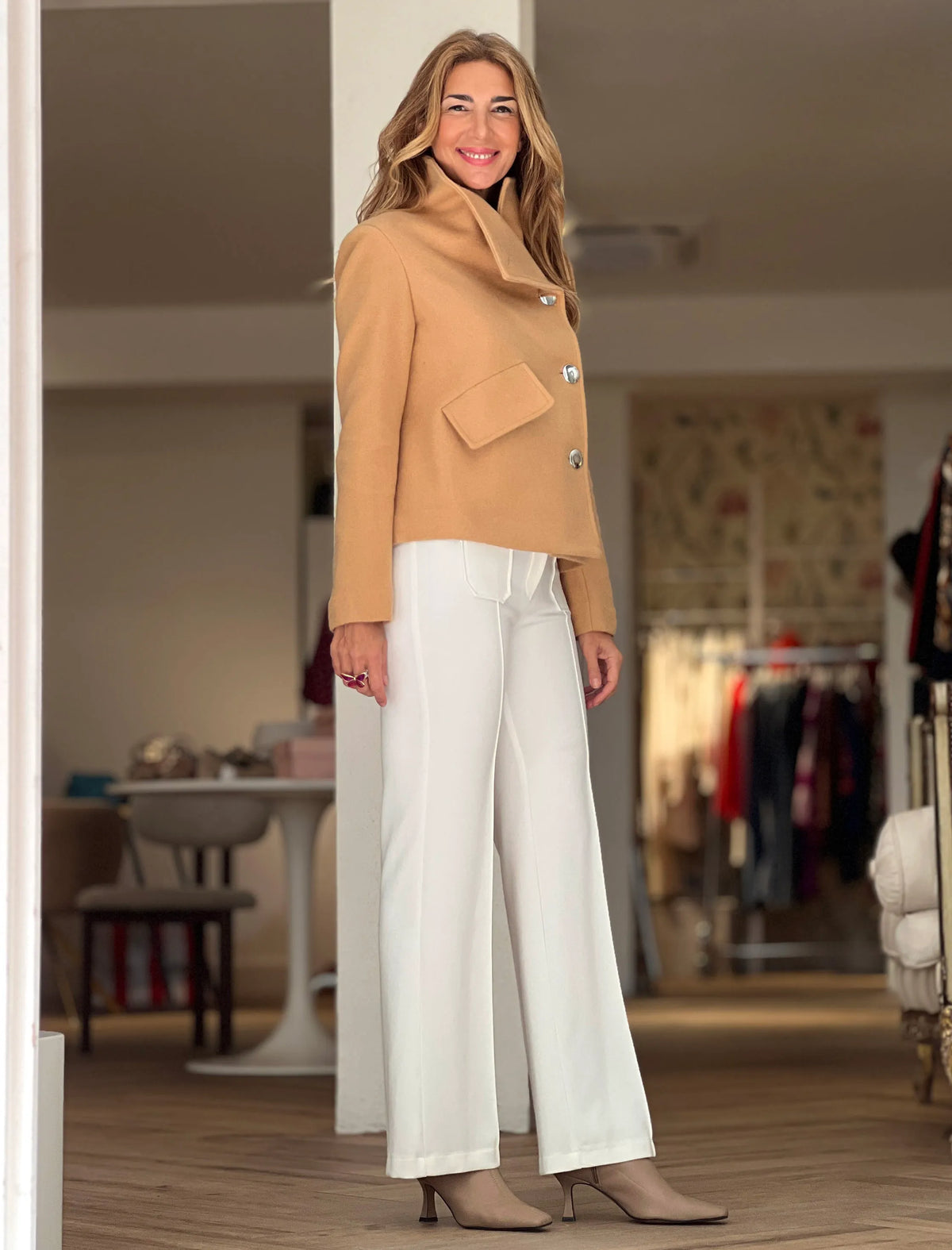 Chaqueta supersuave de botones camel