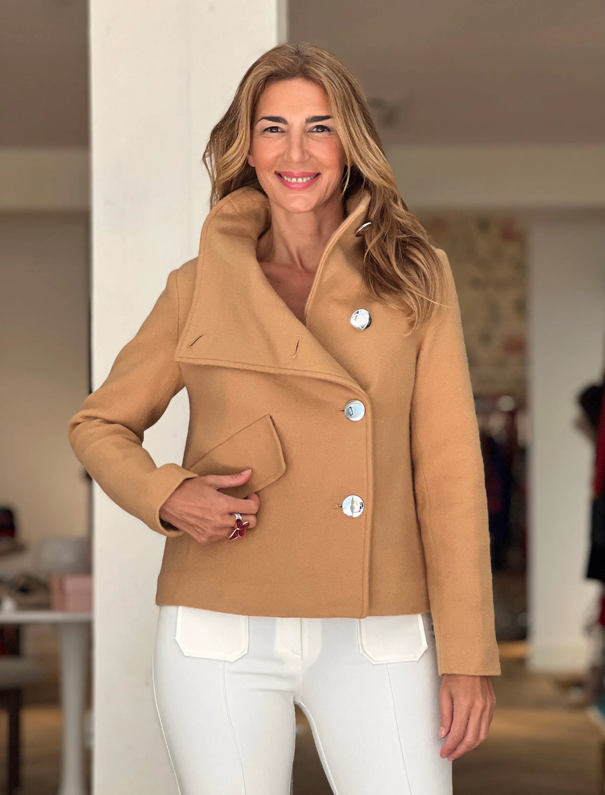 Chaqueta supersuave de botones camel