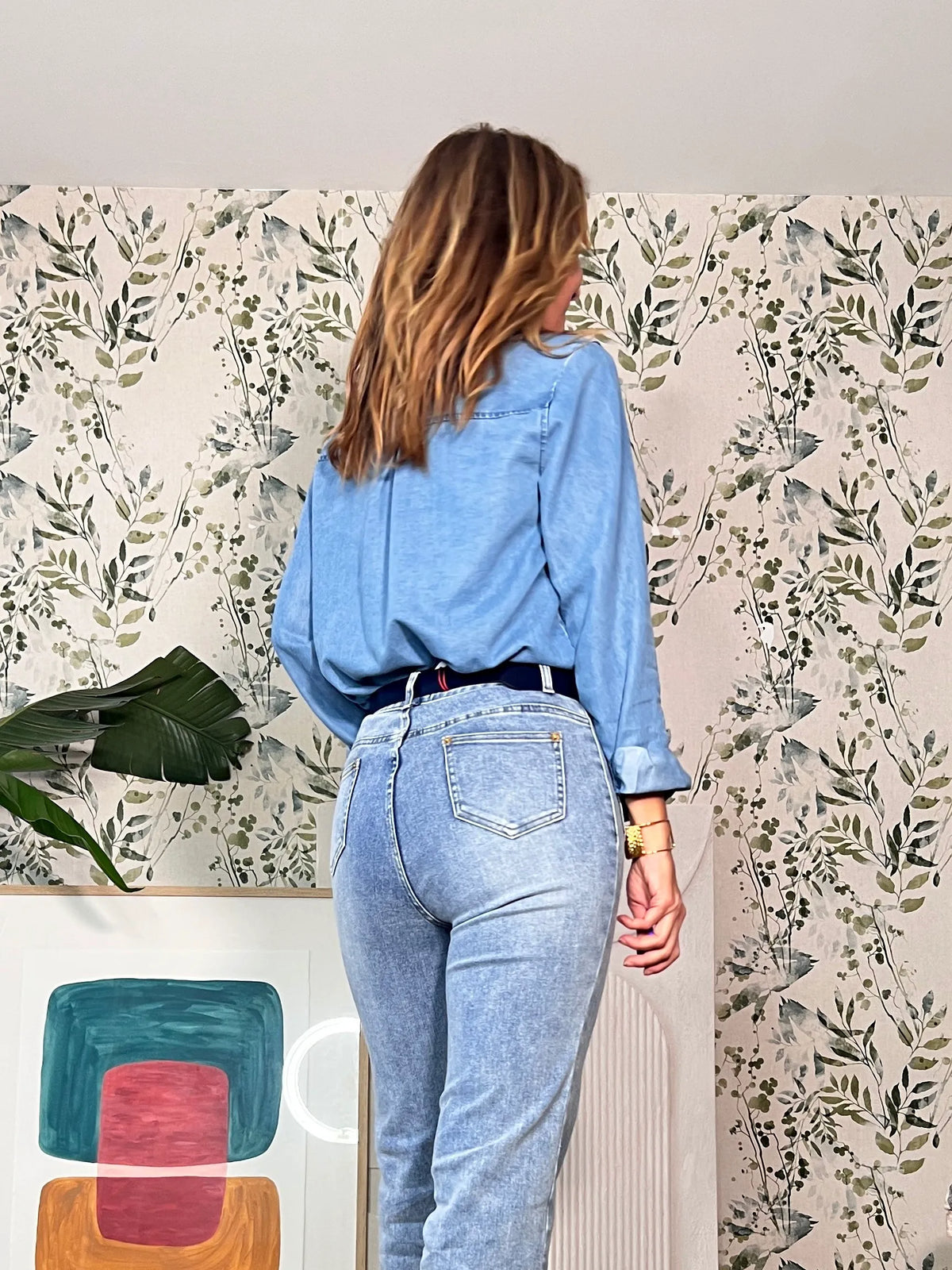 Jeans más bolsillos claro