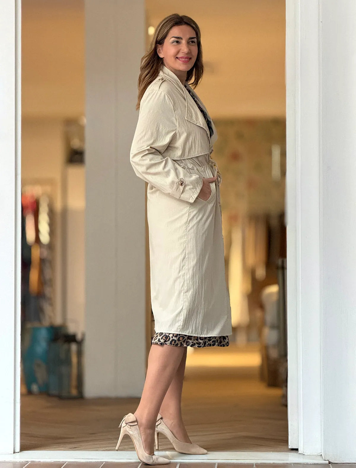 Trench beige estilazo