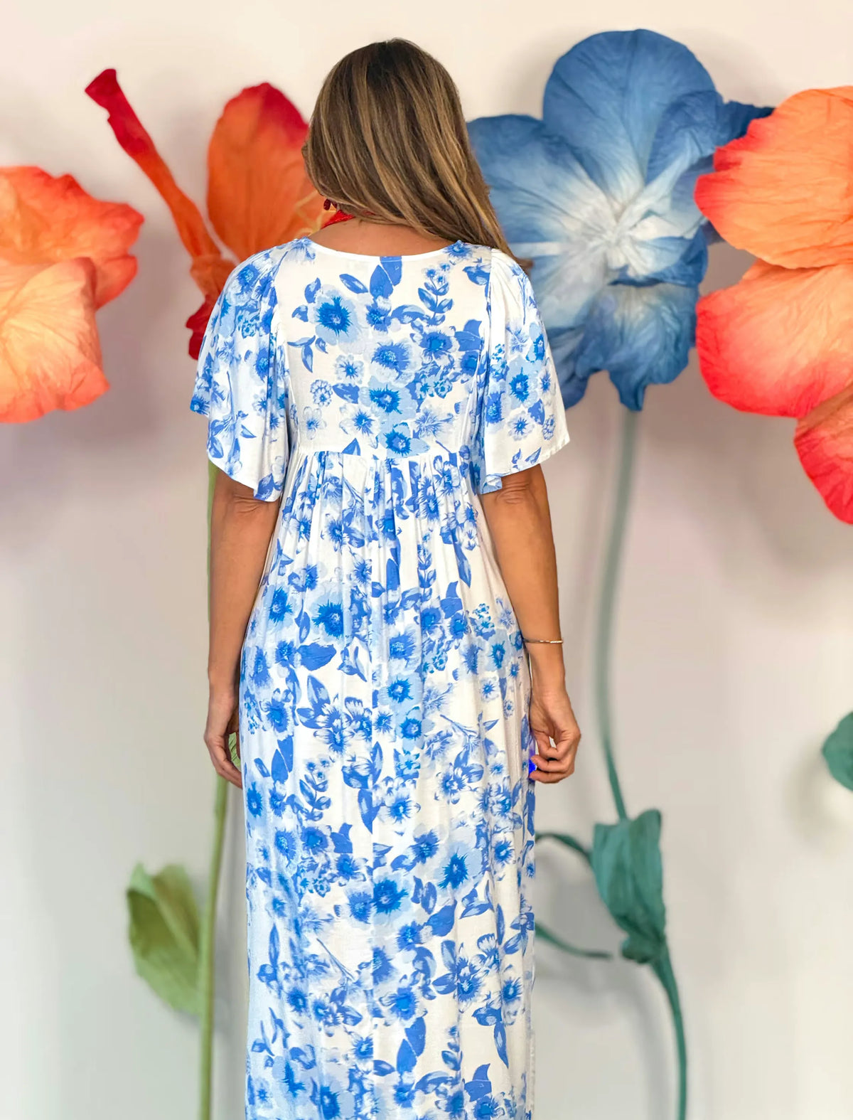 Kaftán floral bordado