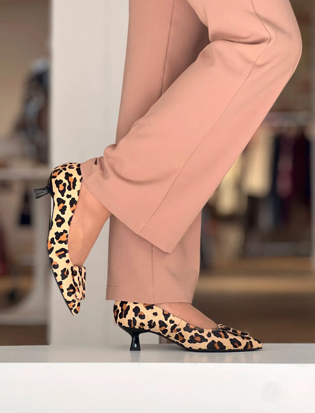 Stiletto chic animal print leo