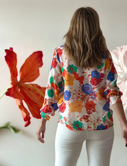Camisa fluida floral jardín chic