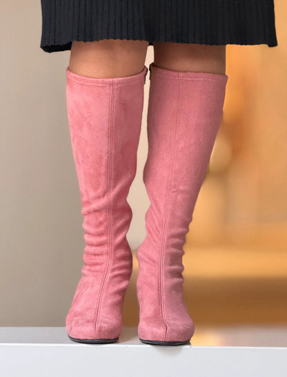 Bota Alicia nude