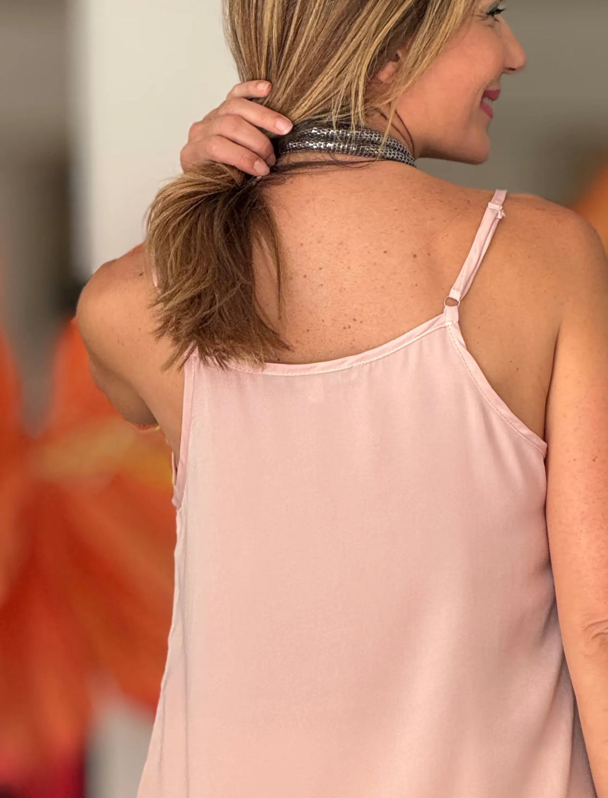 Top lencero bordado nude