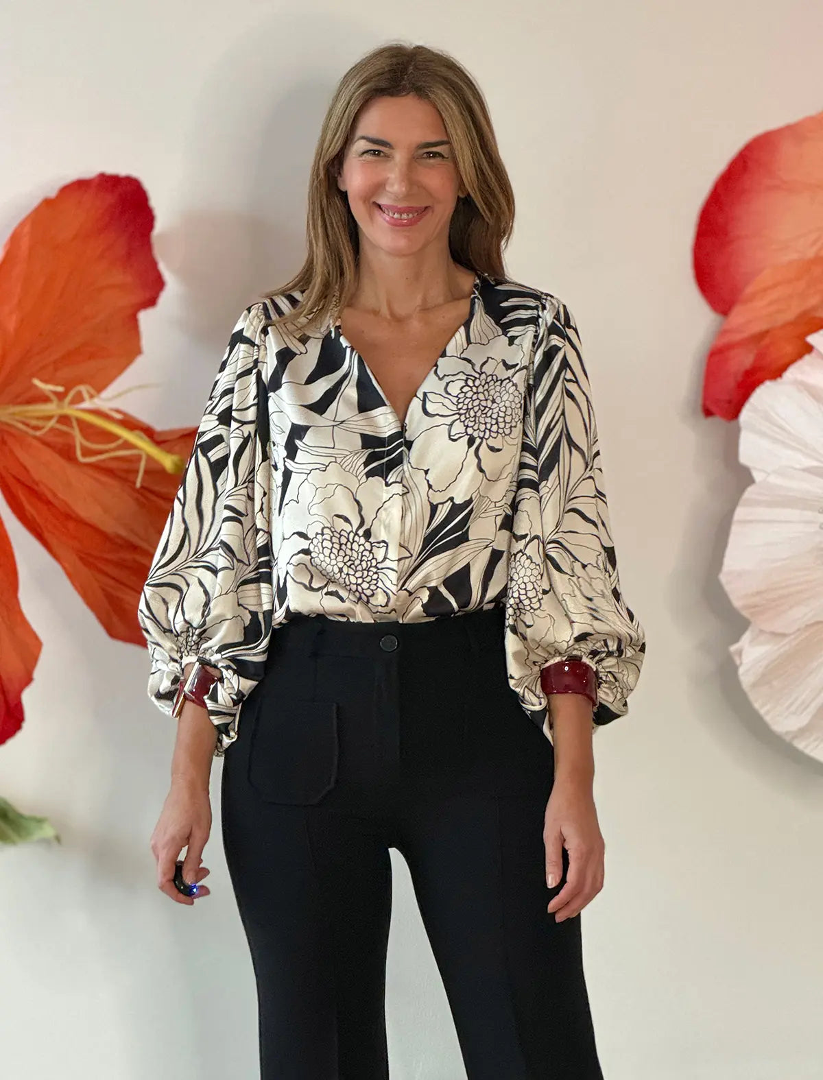 Camisa con mangas espectaculares floreal