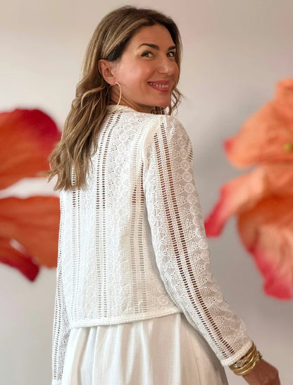 Chaqueta calada chic