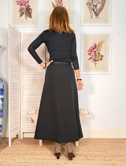 Falda sastre con estilazo negro
