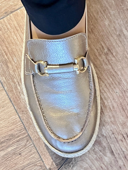 Mocasin soft metalizado