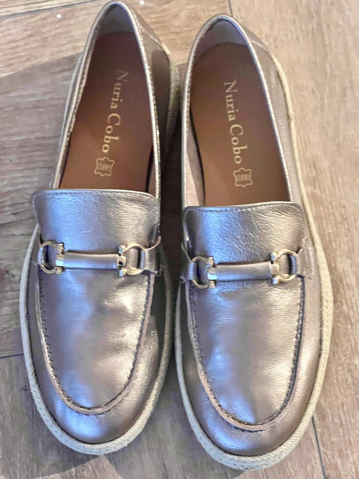 Mocasin soft metalizado