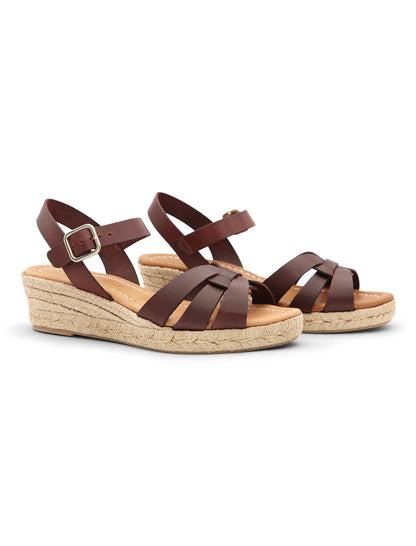 Sandalia cuña natural chic caoba
