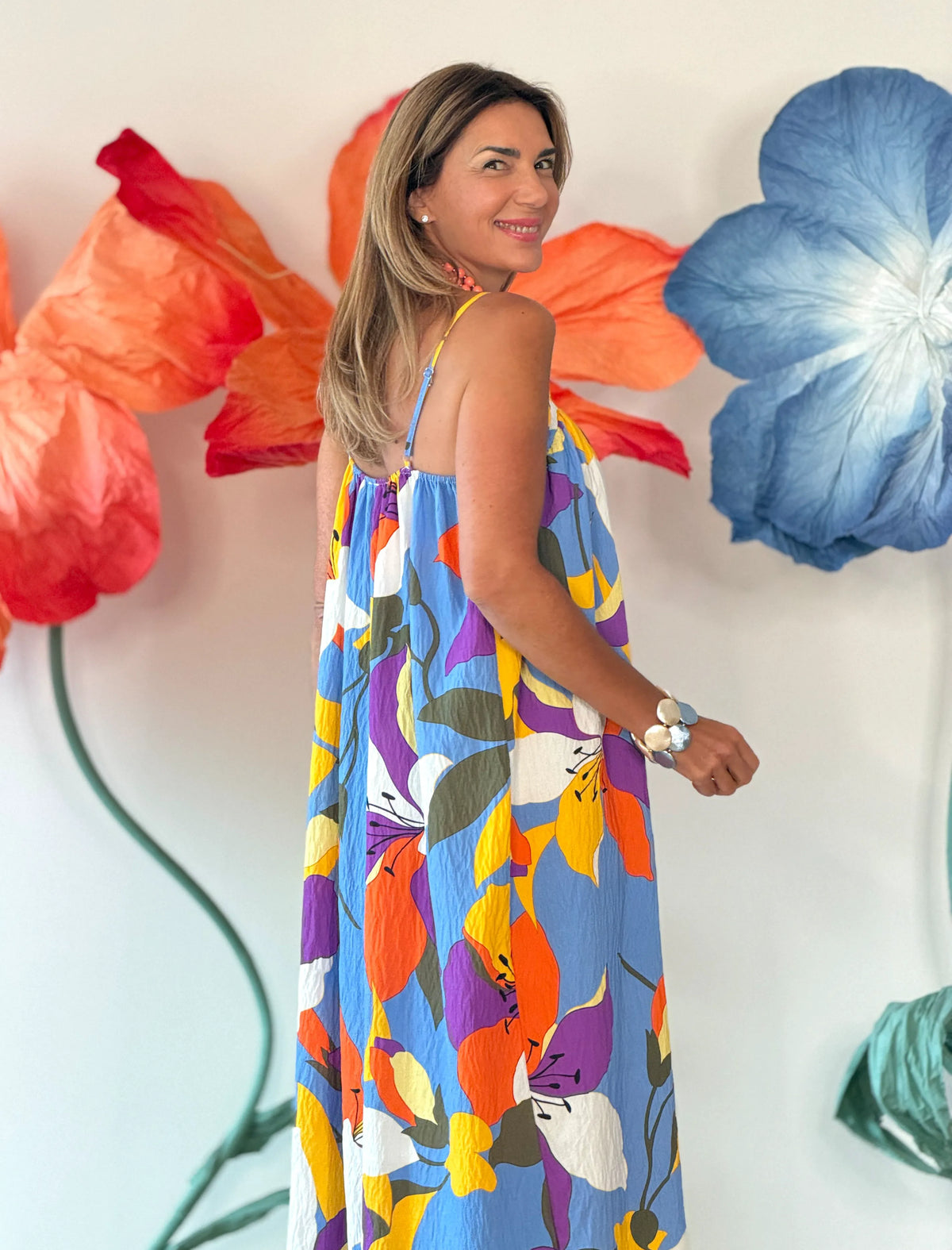 Vestido alegre ideal
