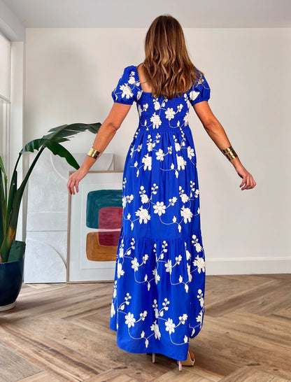 Vestido bordado maravilla azul