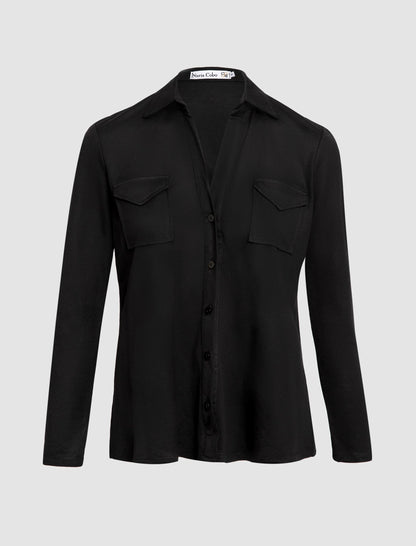 Camisa negra de mujer polo de bolsillos