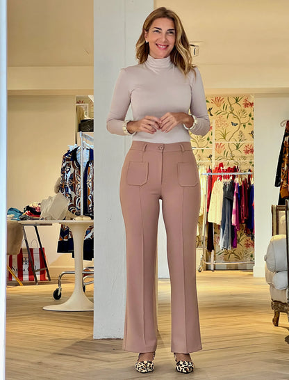 Pantalón camel ideal de bolsillos