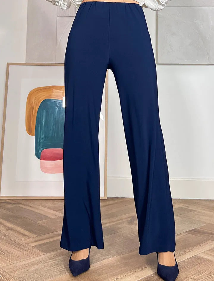 Pantalón punto azul marino soft favorecedor