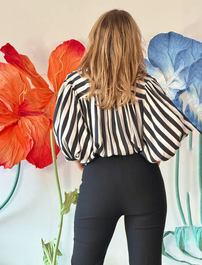 Pantalón ideal de bolsillos negro